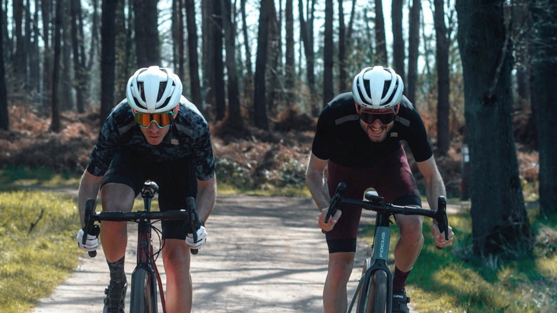 Pair of gravel riders on the trails at PlugPlug Fest