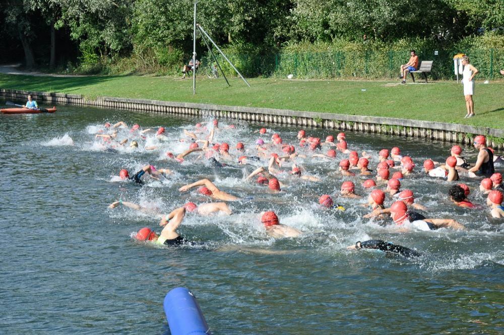 Triathlon participants during the Mr. T. Sporta Triathlon Gent