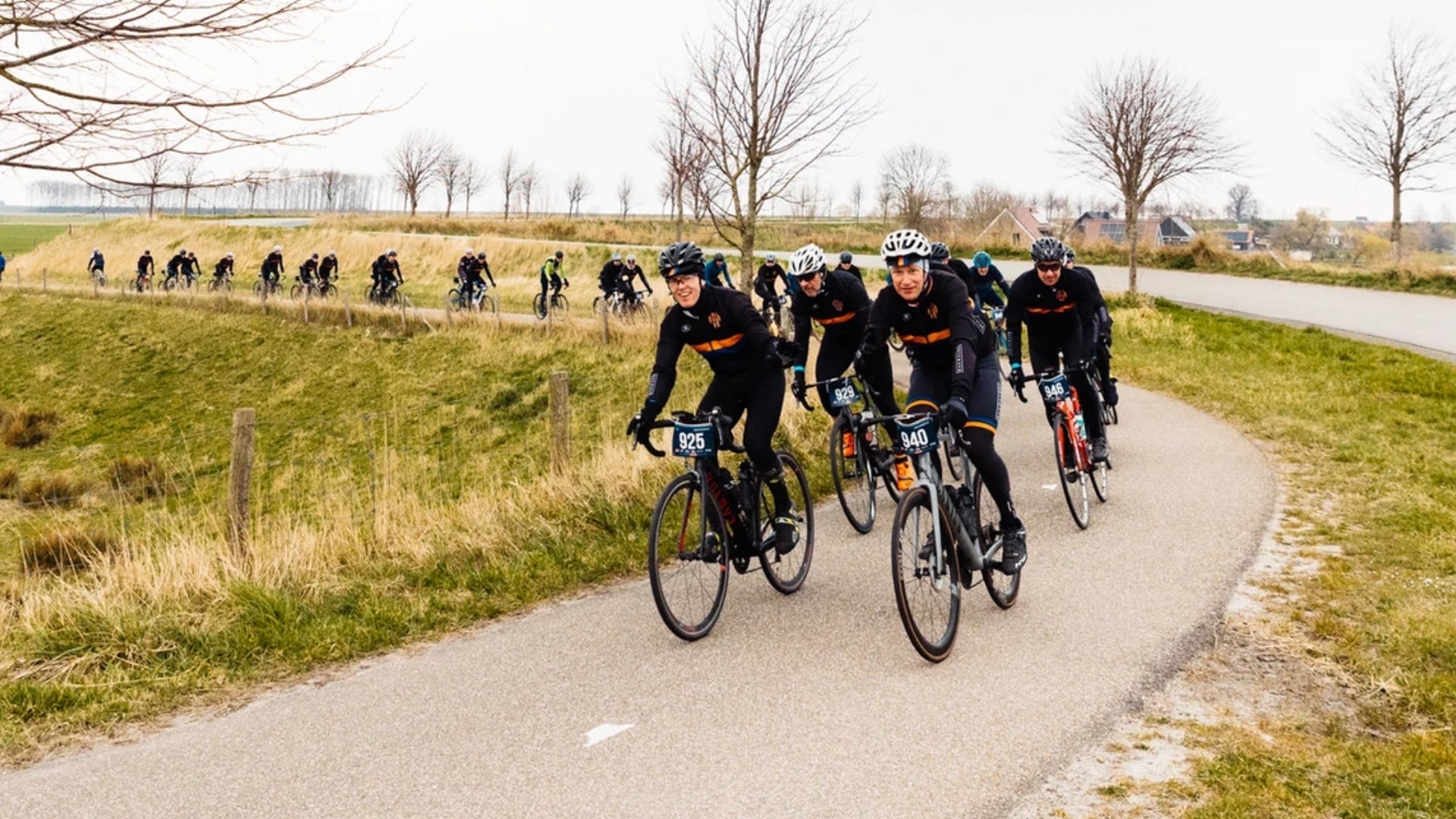 Group of cyclists riding during Rondje Spijkenisse